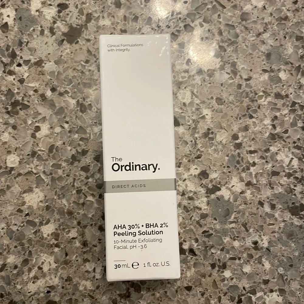 NWT the ordinary AHA 30% + BHA 2% Peeling Solution - Picture 1 of 2